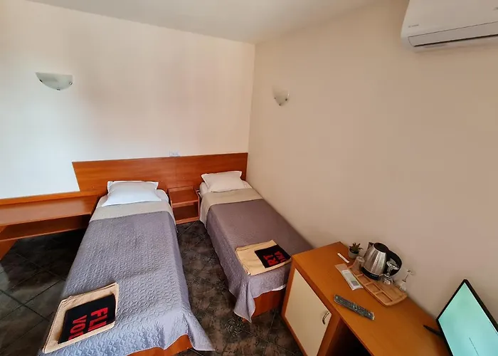 Гостевой дом алми Almi Свети-Влас