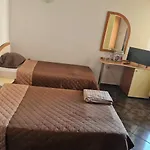 Къща за гости алми Almi 4*