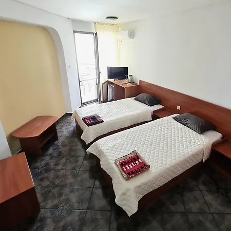 алми Almi Guest house 4*